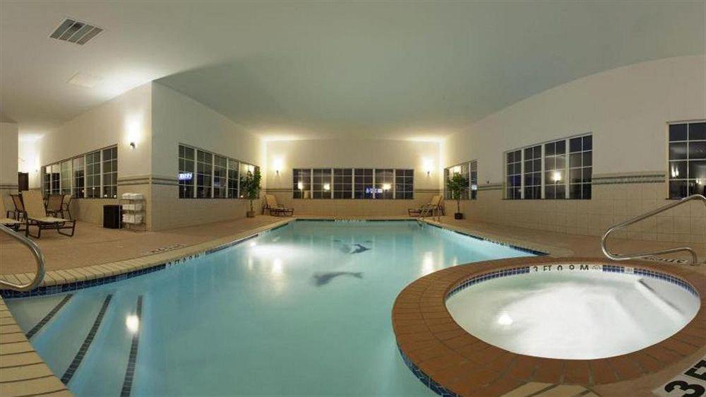 Hotel Express By Ihg Georgetown